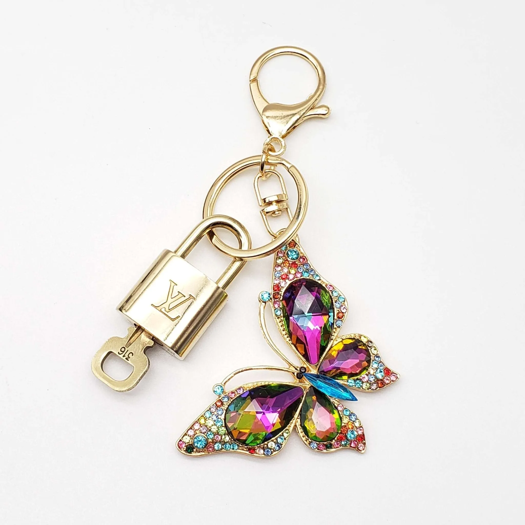 100%  Louis Vuitton Lock and Key with Unbranded Keychain, Keycharm, Bagcharm