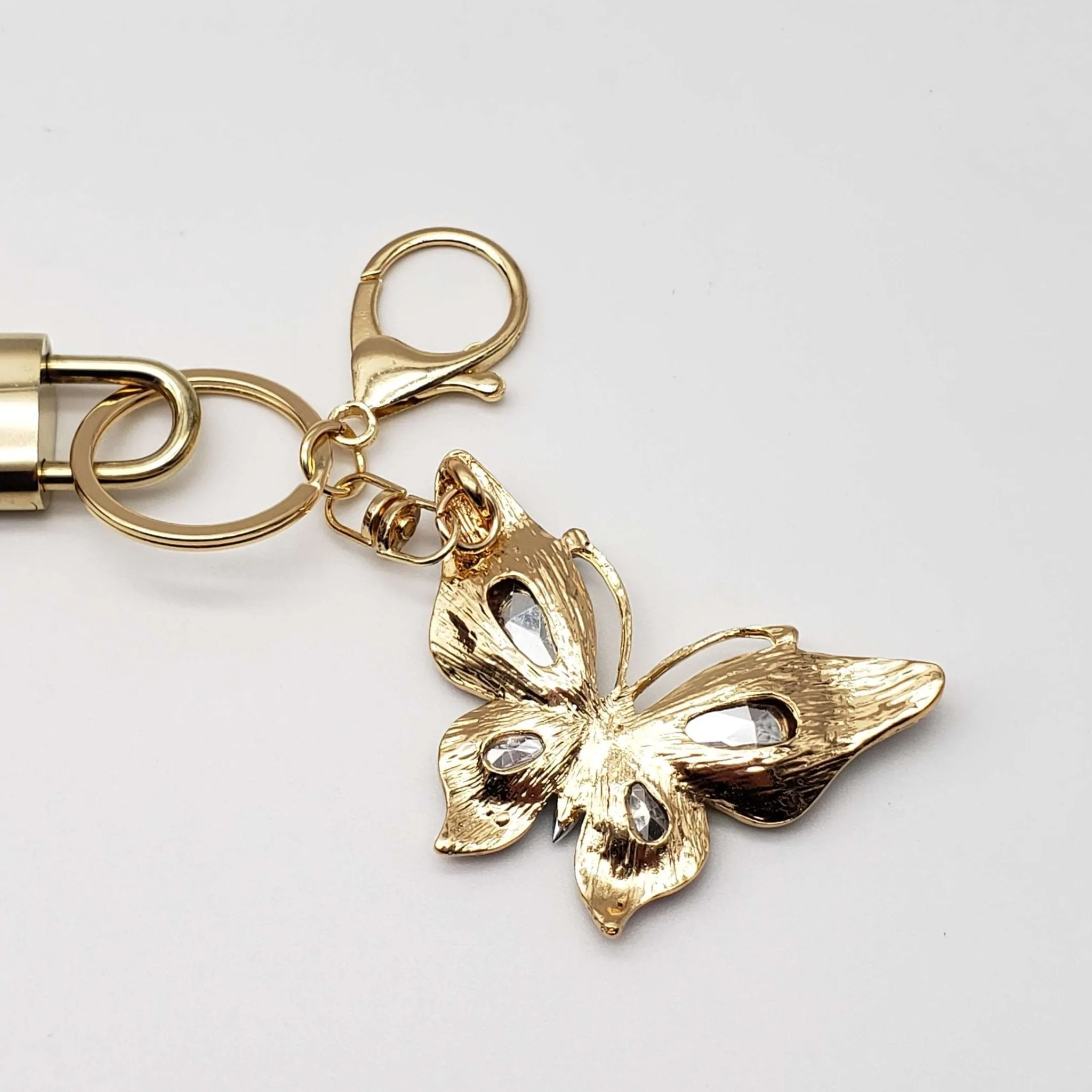 100%  Louis Vuitton Lock and Key with Unbranded Keychain, Keycharm, Bagcharm