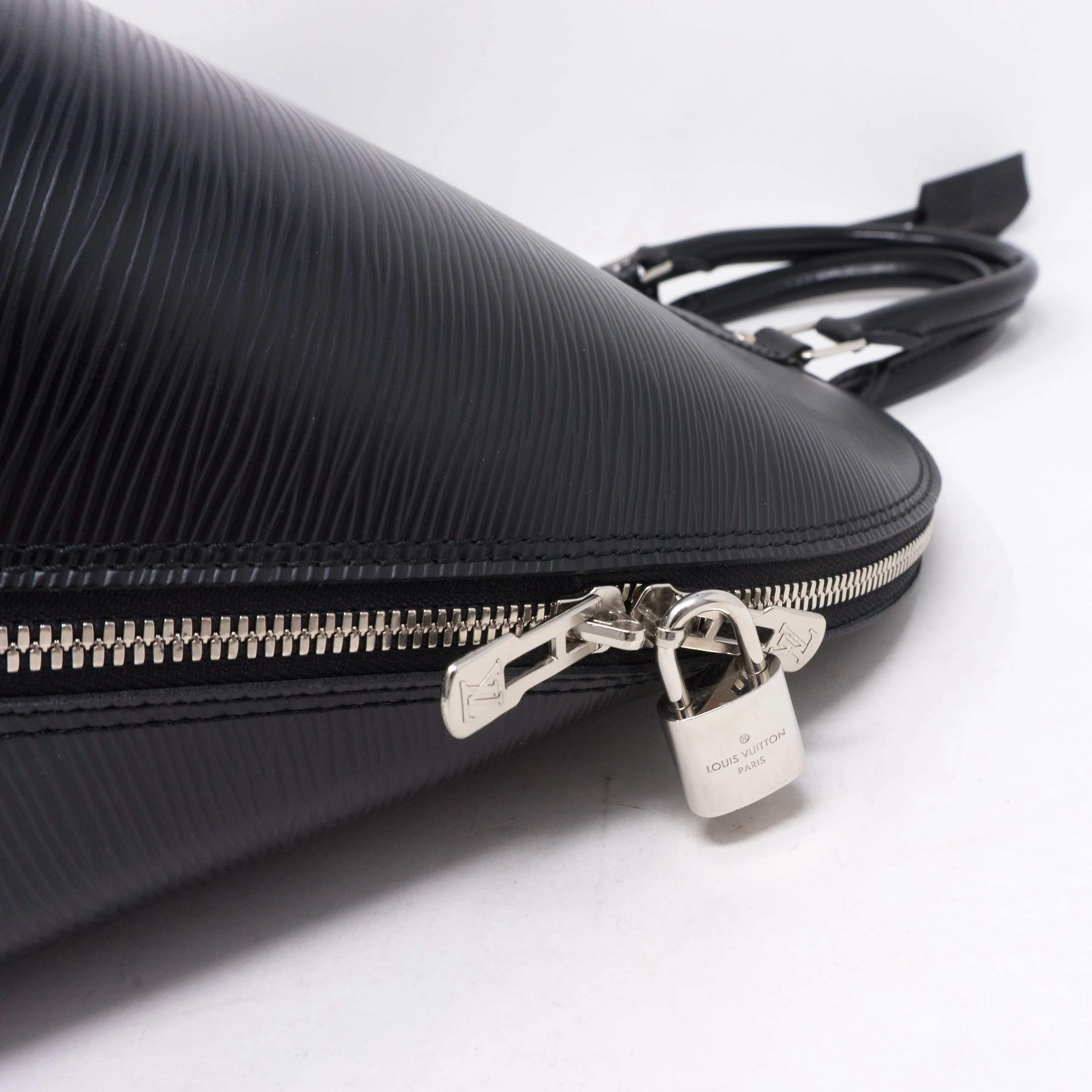 Alma GM Epi Leather Black