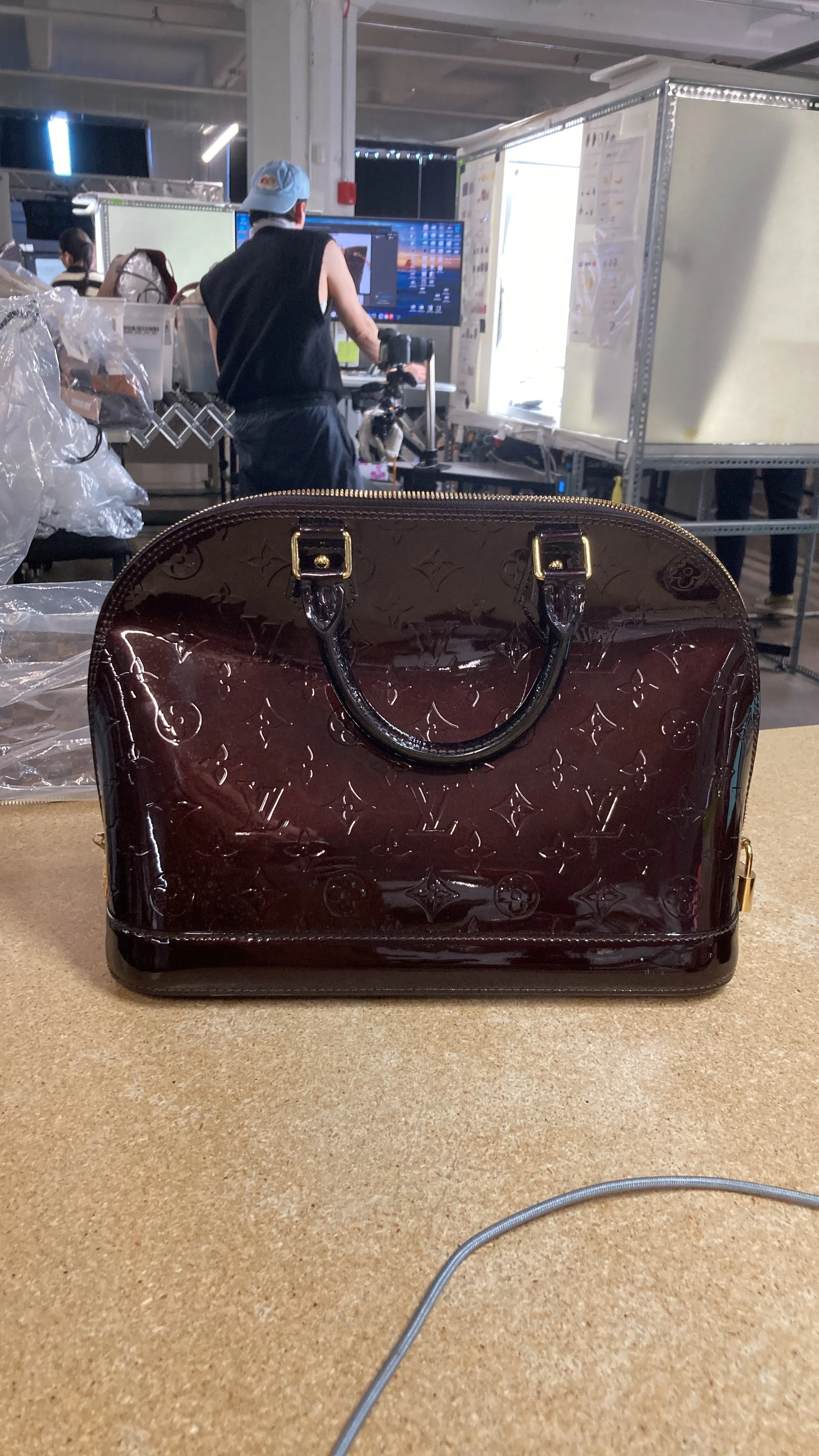 Alma Handbag Monogram Vernis PM