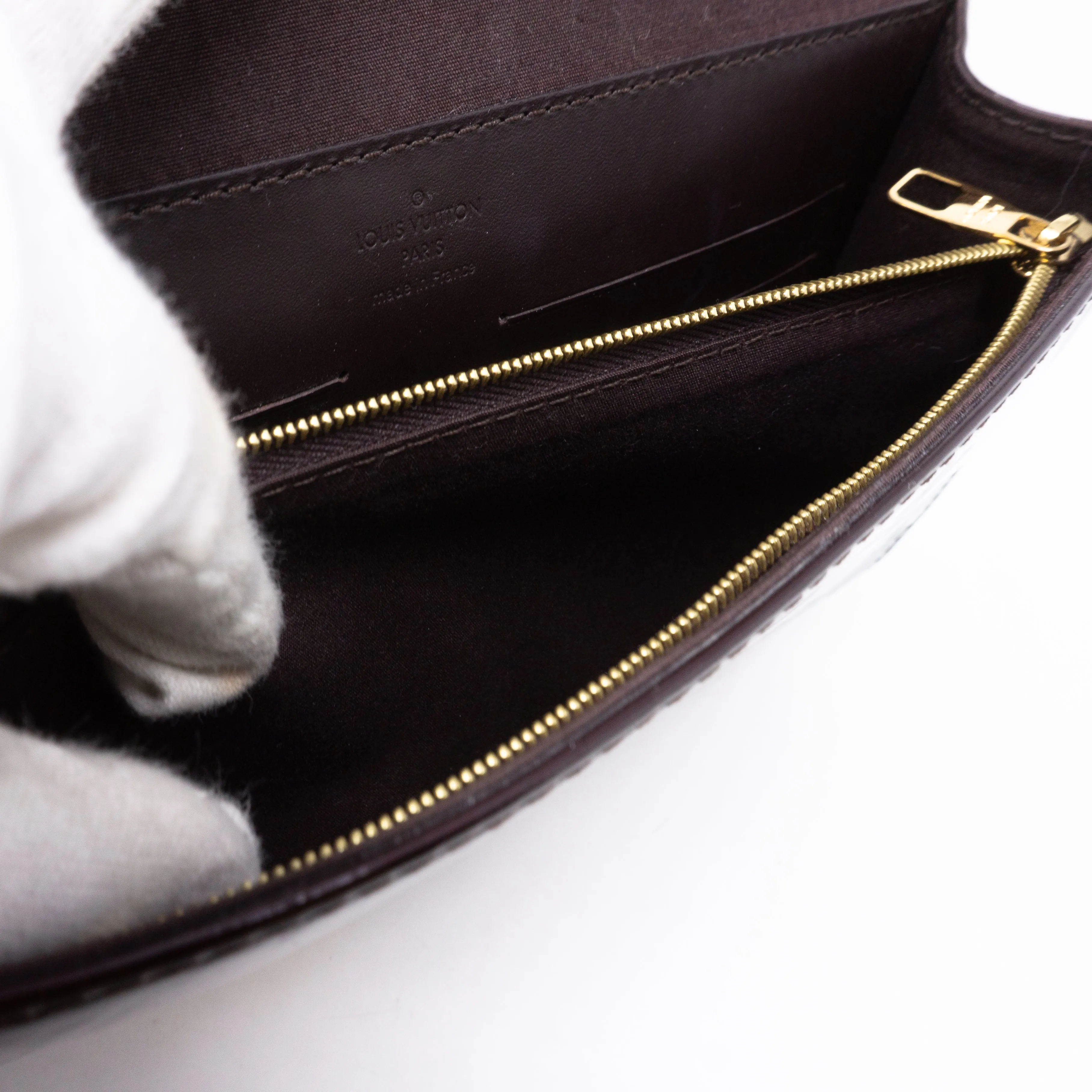 Ana Clutch Vernis Amarante