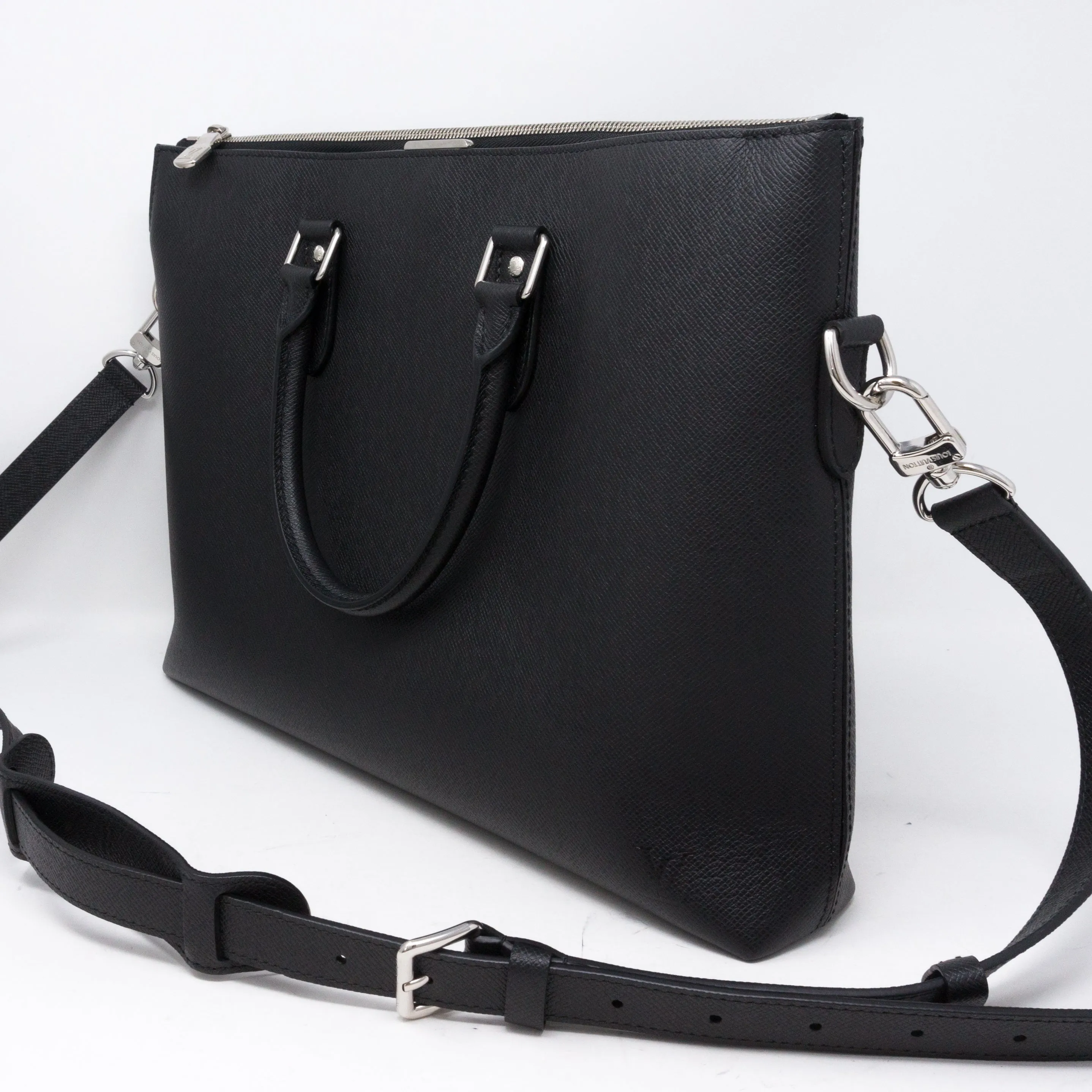 Anton Soft Briefcase Black Taiga Leather