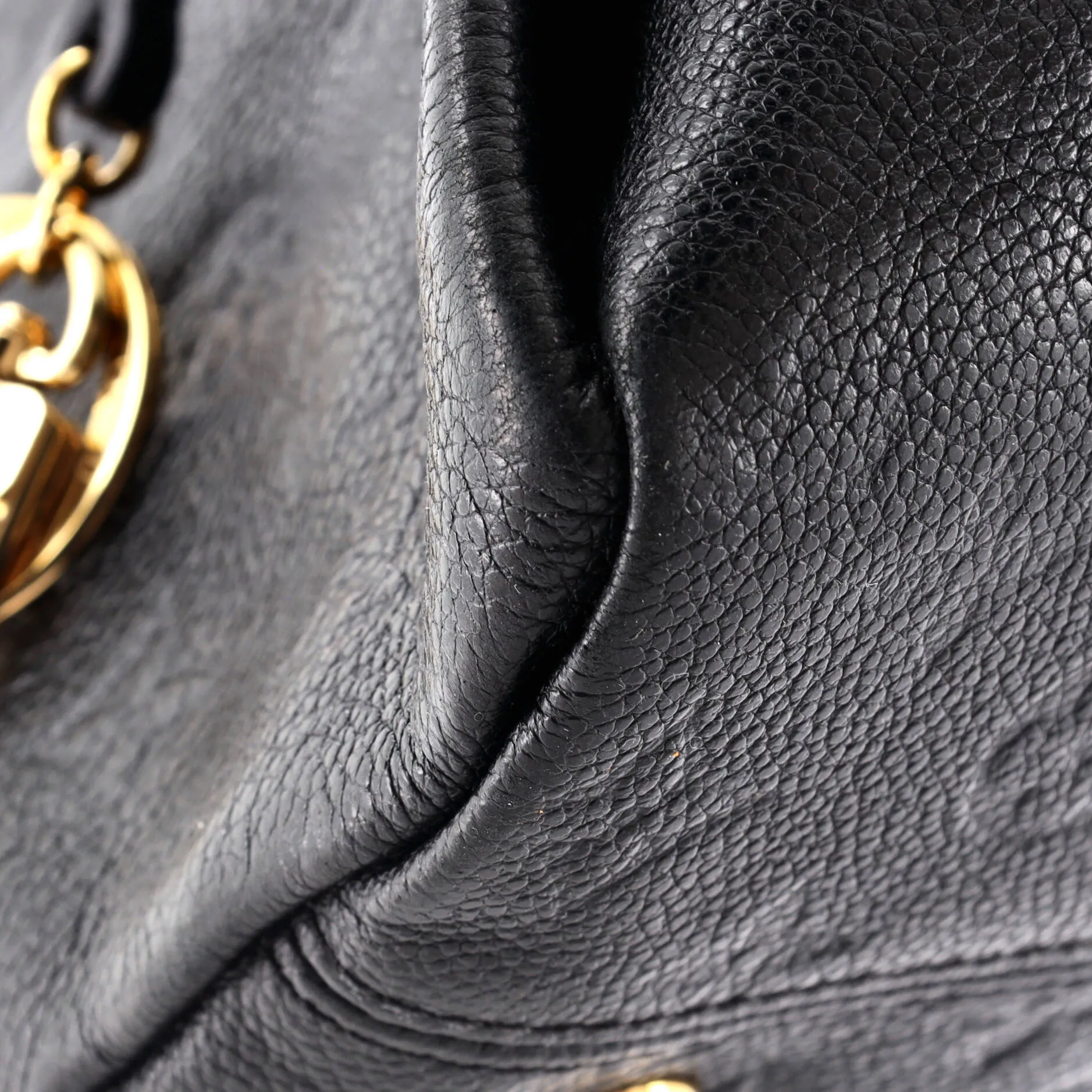 Artsy Handbag Monogram Empreinte Leather MM