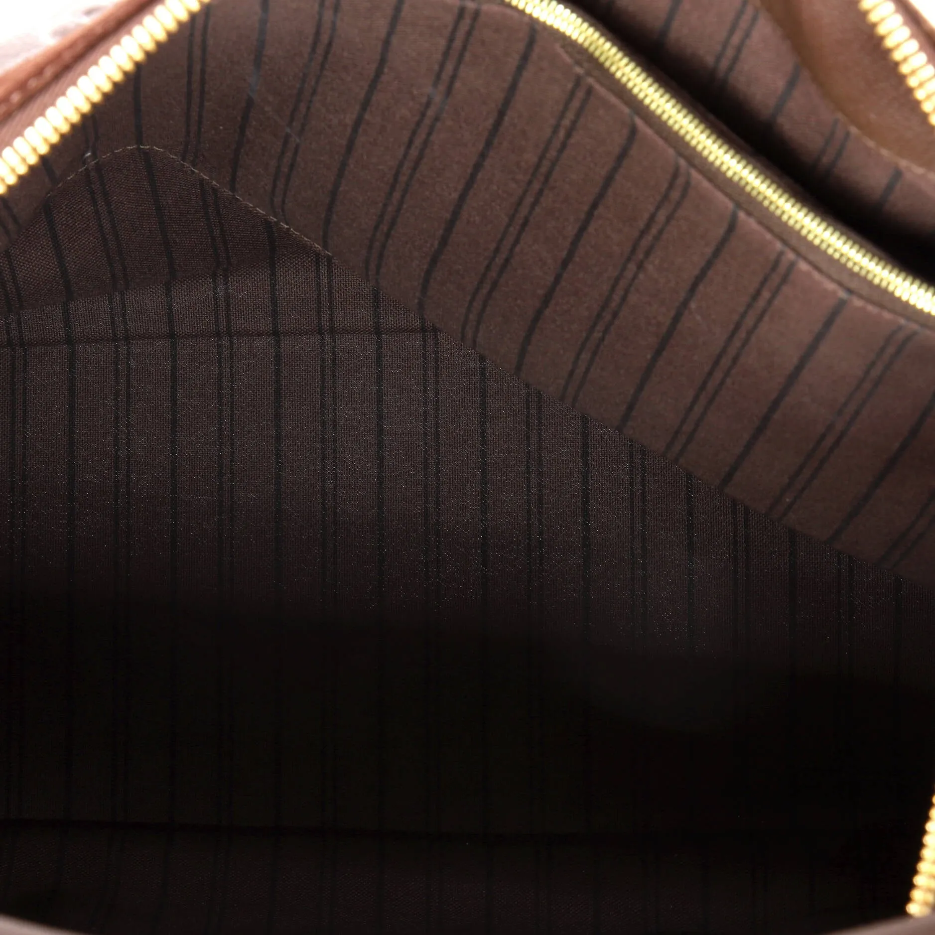 Artsy Handbag Monogram Empreinte Leather MM