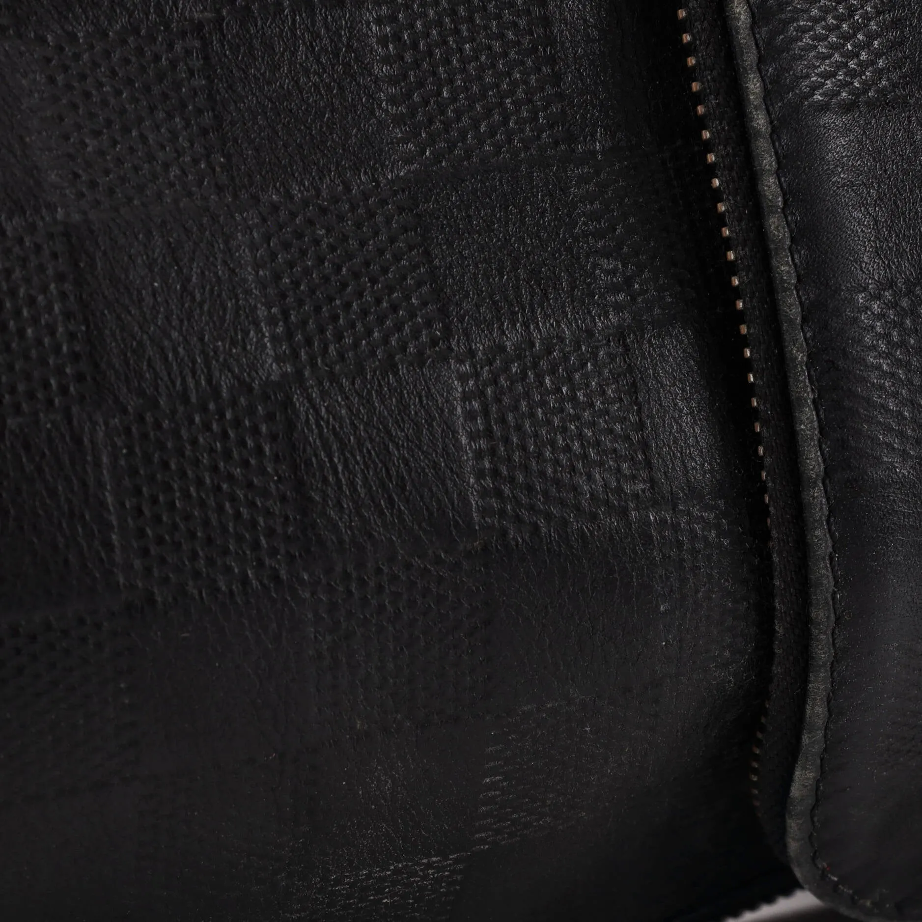 Avenue Sling Bag Damier Infini Leather