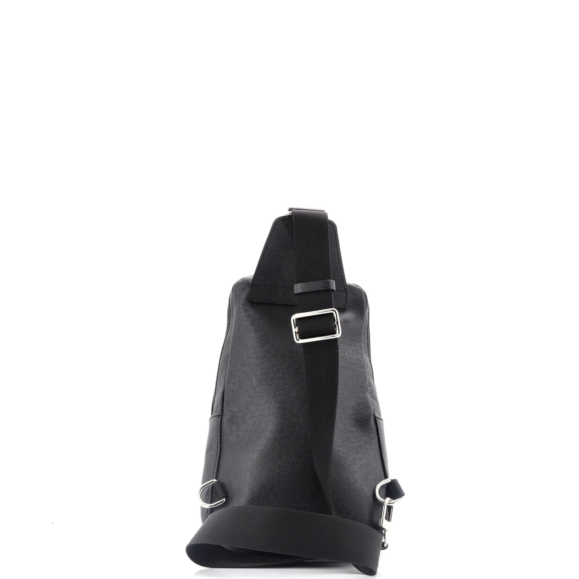 Avenue Sling Bag Taiga Leather
