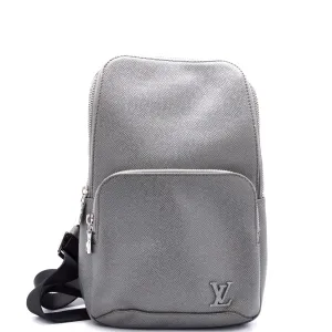 Avenue Sling Bag Taiga Leather