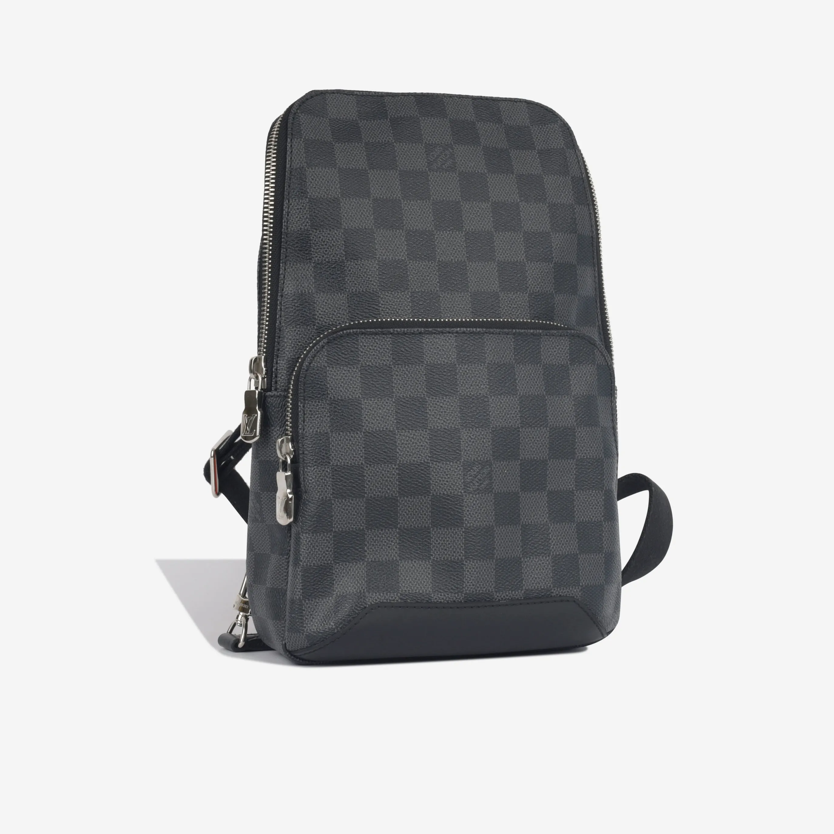 Avenue Sling Bag