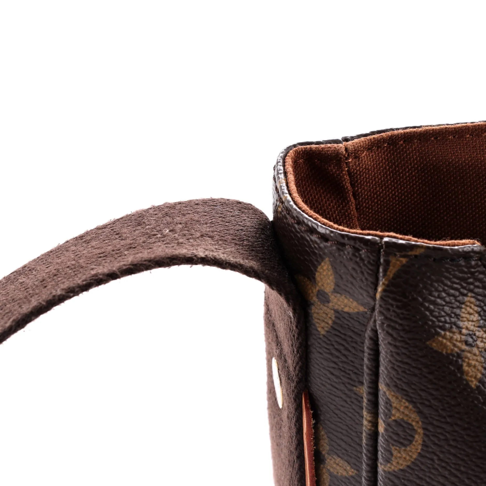 Beaubourg Messenger Bag Monogram Canvas MM