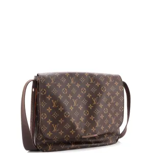 Beaubourg Messenger Bag Monogram Canvas MM
