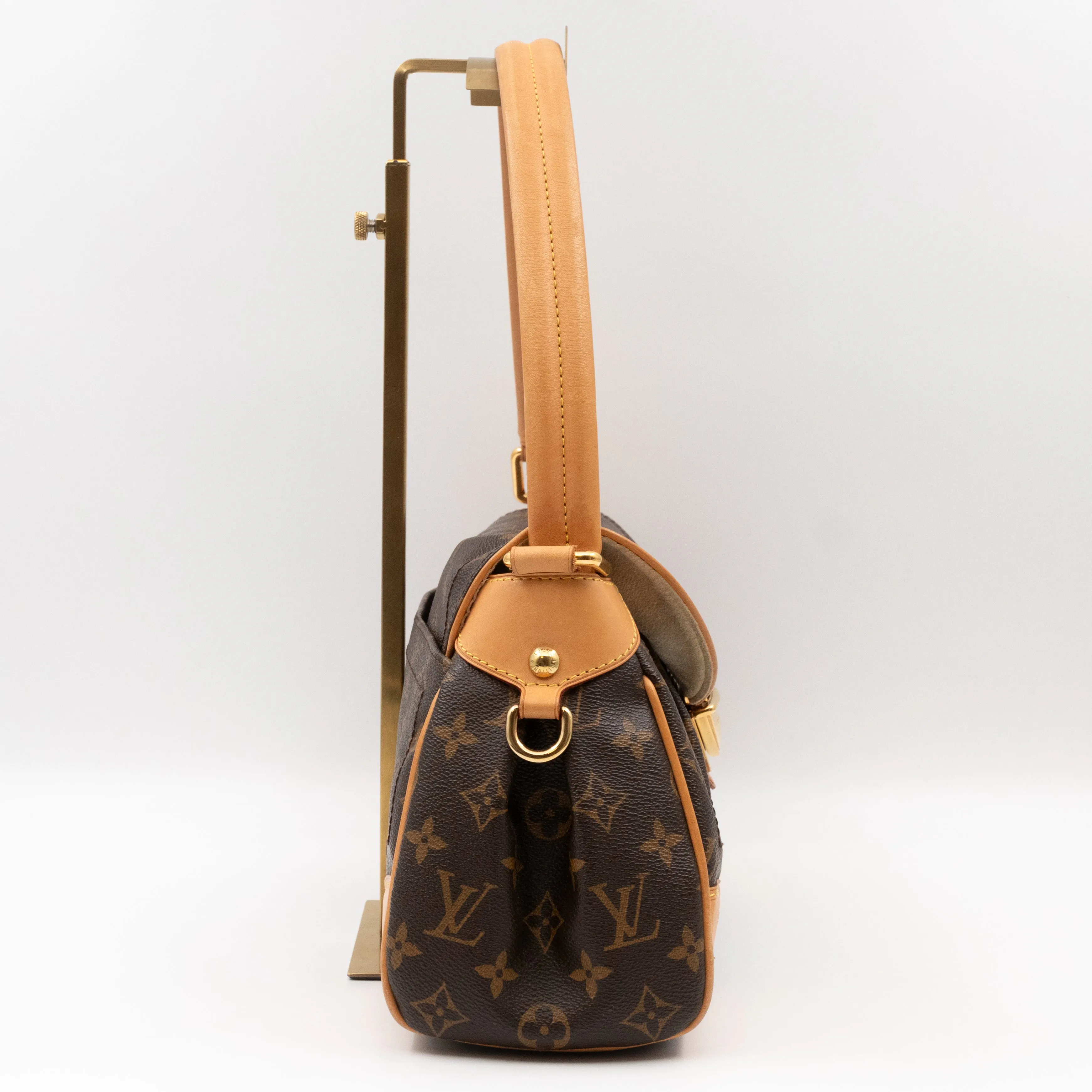 Beverly MM Monogram