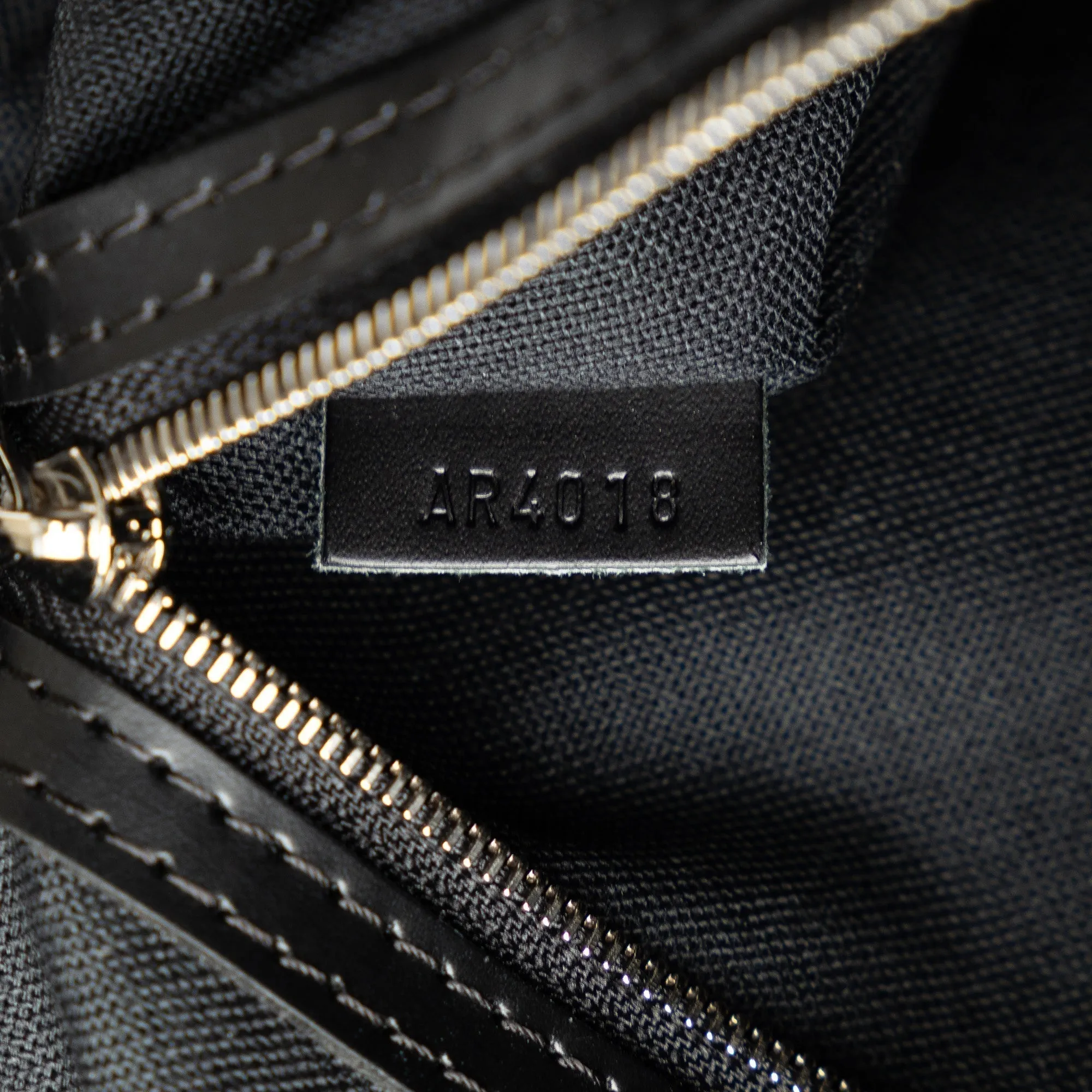 Black Louis Vuitton Damier Graphite Sac Leoh