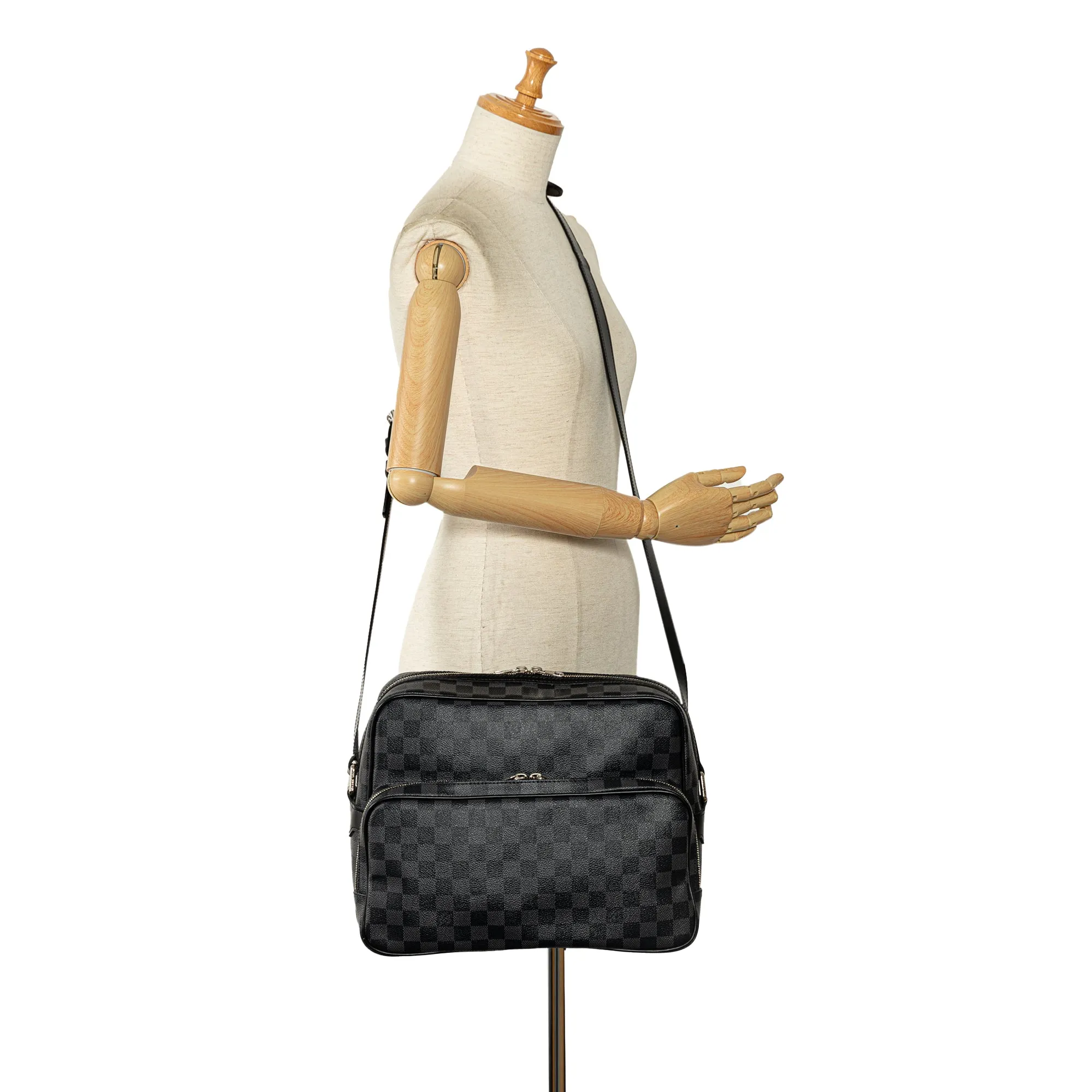 Black Louis Vuitton Damier Graphite Sac Leoh