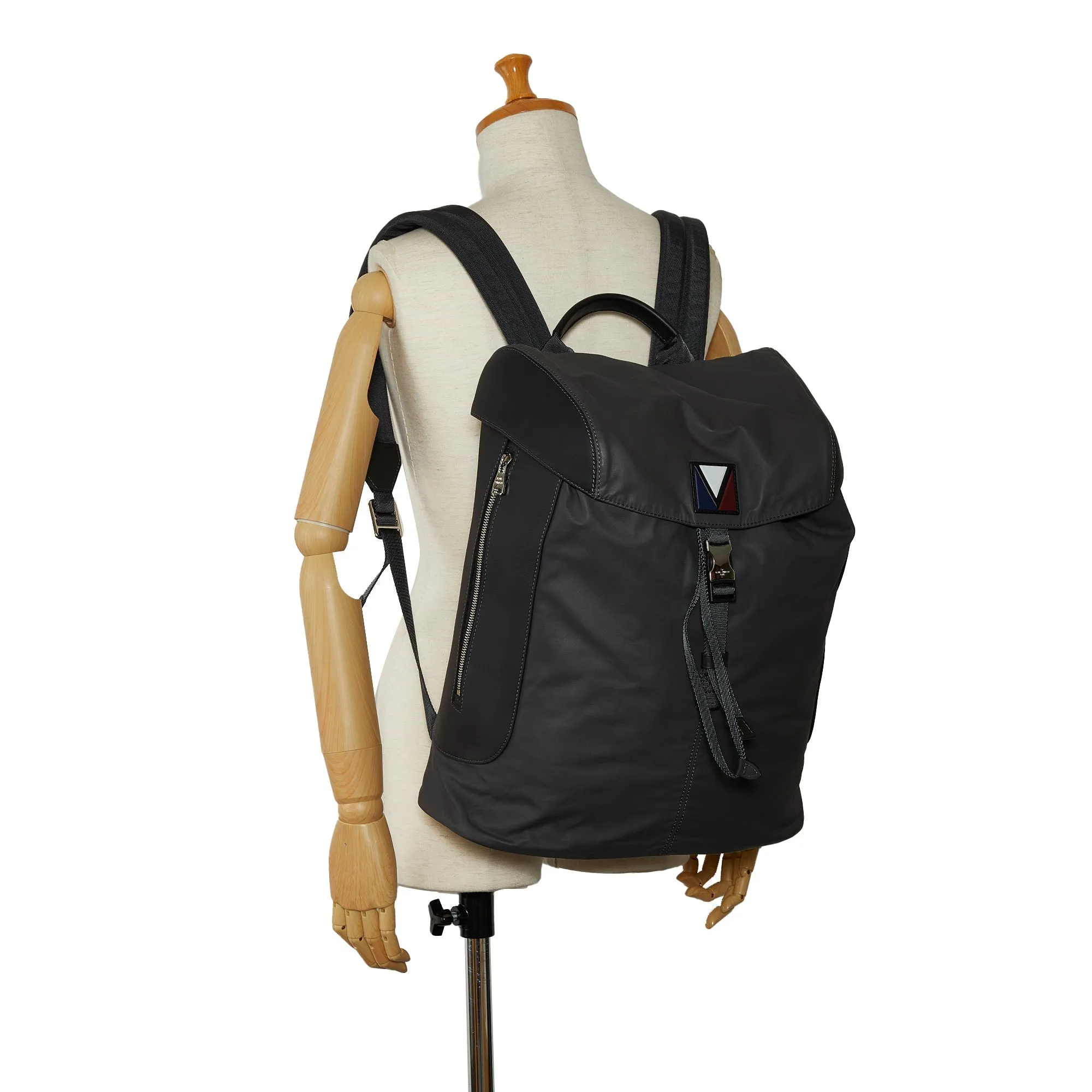 Black Louis Vuitton V-Line Pulse