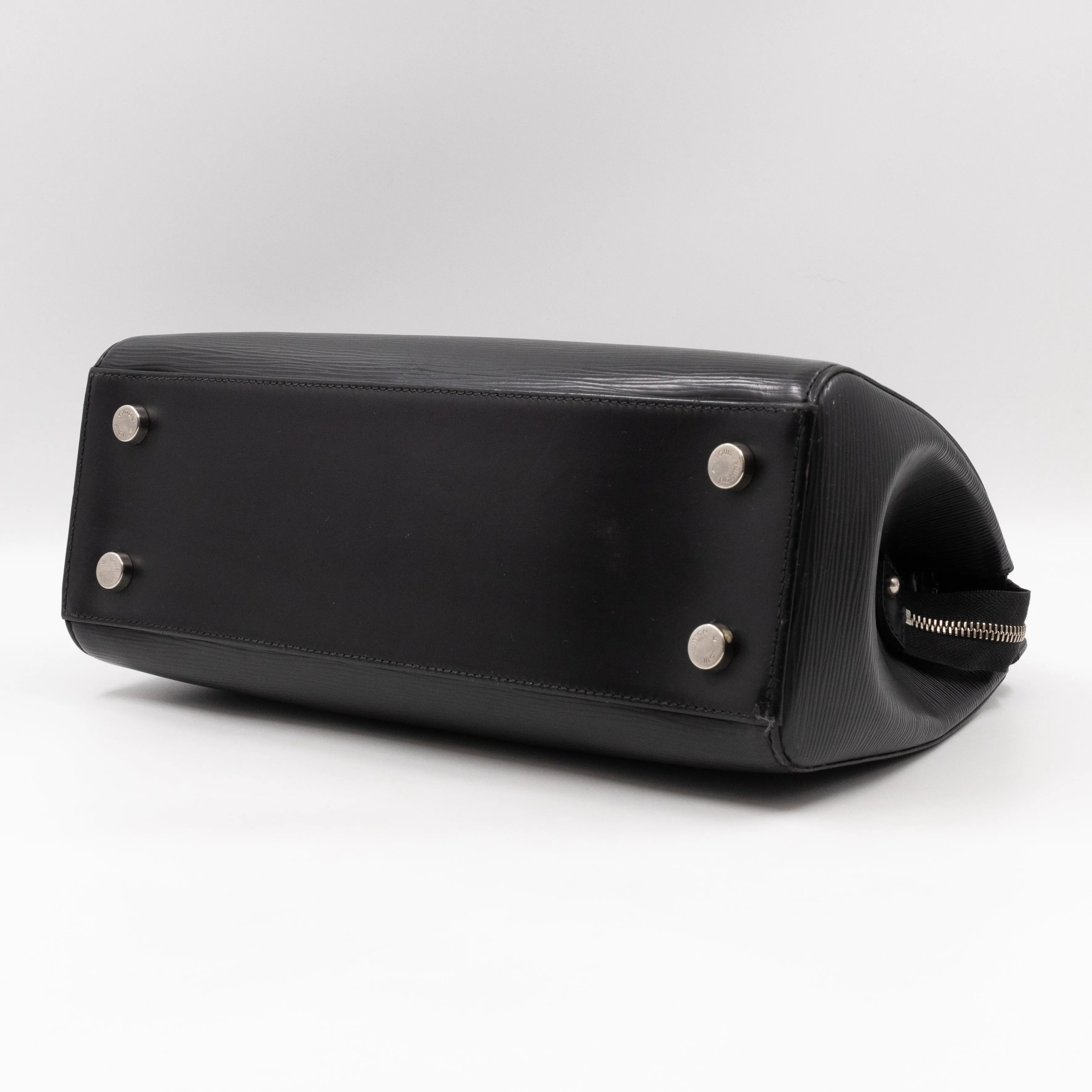 Brea MM Black Epi Leather with Rouge Silver Charm