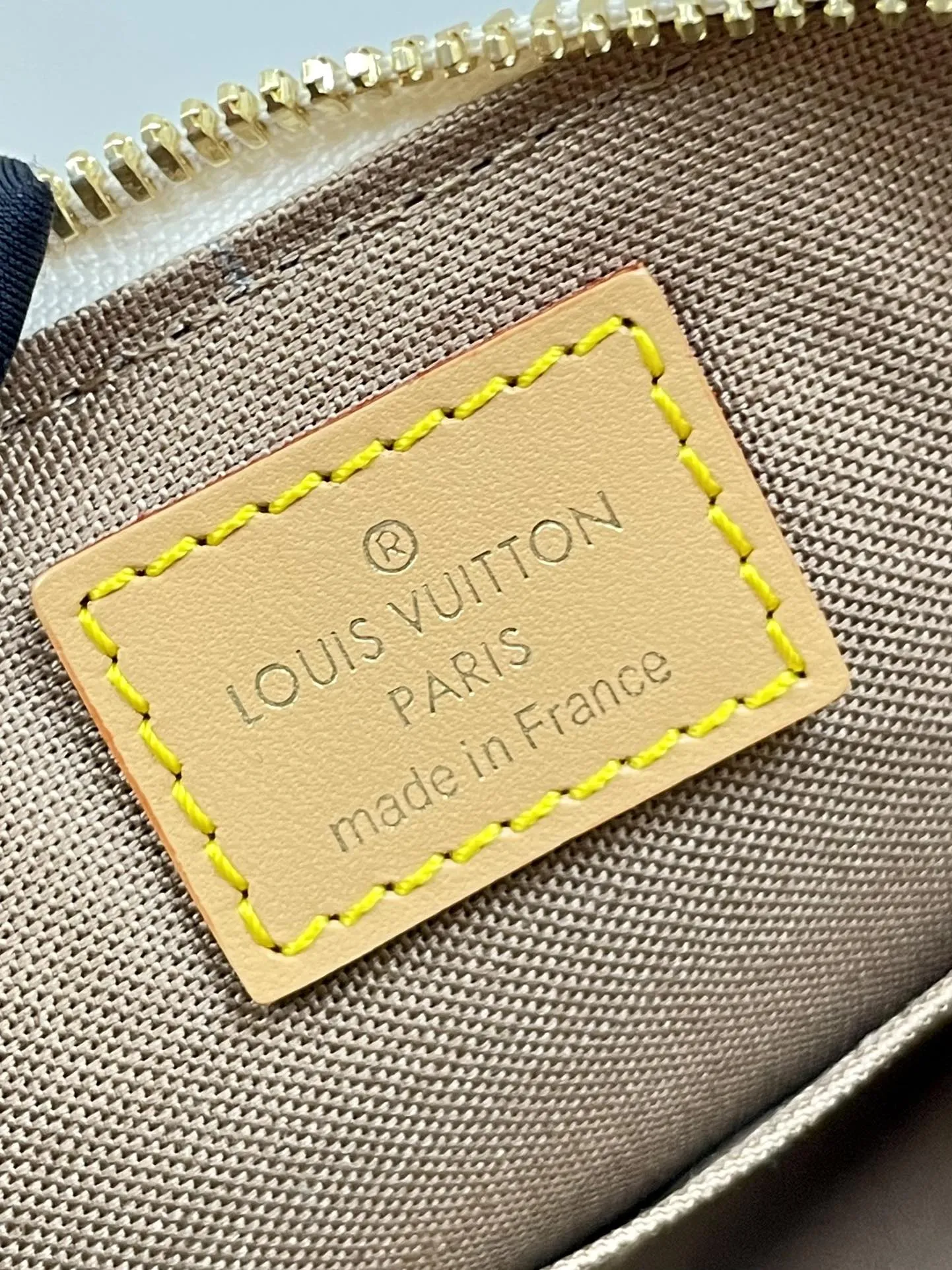 Louis Vuitton ALMA  BB 25 IN WHITE MONOGRAM DUNE CANVAS GOLD HARDWARE